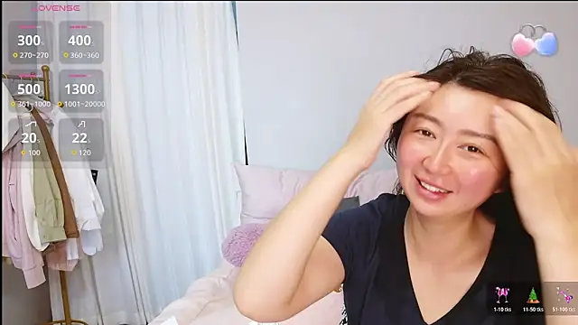 Snapshot of Diva_VVN chatting on 06.10.26 Diva VVN online show from 06.10.26