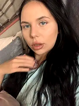 ksenia123 online show from 10.24.25