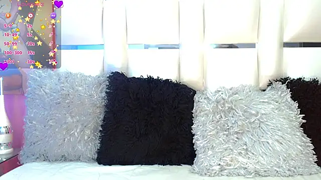 Snapshot of BabyAmatiis_ chatting on 12.15.25 BabyAmatiis online show from 12.15.25