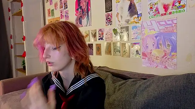 Snapshot of KandraCruser chatting on 06.16.26 KandraCruser online show from 06.16.26