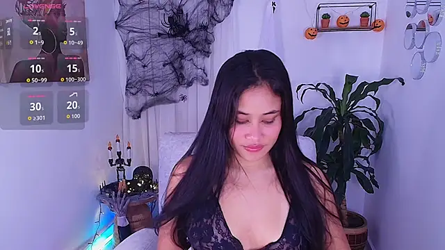 AlisxxnFx online show from 10.13.25