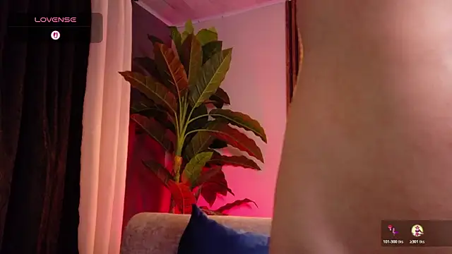 La Diabla 111  online show from 11.25.25