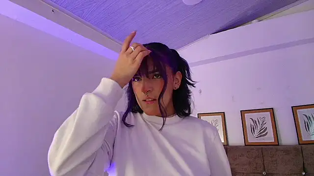 Dulce Bella  online show from 03.17.26