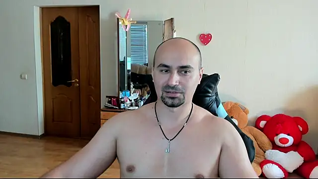 Snapshot of Gri_SH chatting on 09.23.25 Gri SH online show from 09.23.25