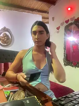 lola diez online show from 10.11.25