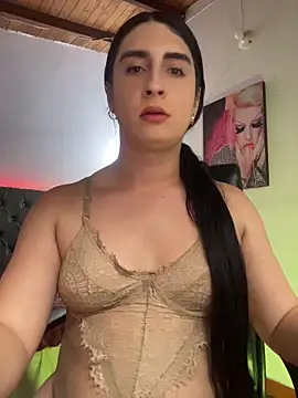 lola diez online show from 06.21.26