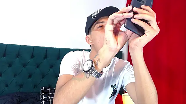 Ariatnaanddilan online show from 10.11.25