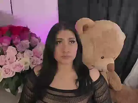 Elyross1  online show from 10.29.25