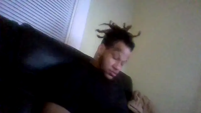 Snapshot of Sexdemonfrfr chatting on 11.12.25 Sexdemonfrfr online show from 11.12.25