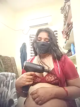 Snapshot of manasa9638 chatting on 10.17.25 manasa9638 online show from 10.17.25