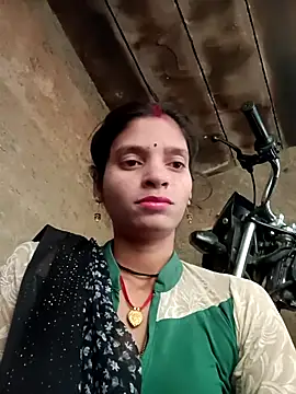 Snapshot of Punam_jindal chatting on 04.18.26 Punam jindal online show from 04.18.26