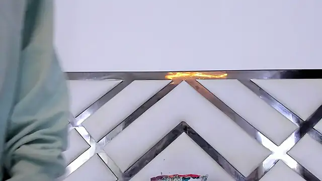 MarianRosse online show from 11.28.25