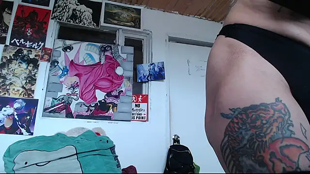 Snapshot of Cortana2_0 chatting on 10.31.25 Cortana2 0 online show from 10.31.25