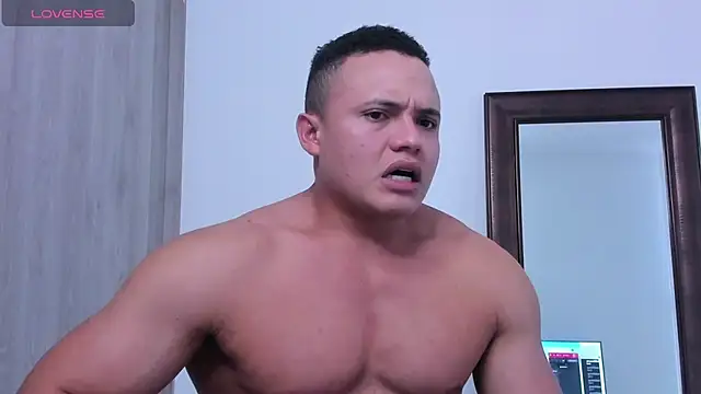 KingLevi01 online show from 10.20.25