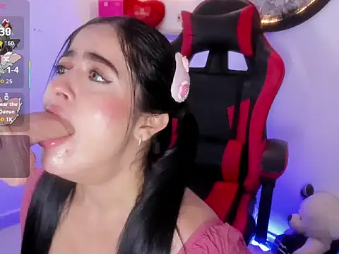 Snapshot of lana_grenville chatting on 09.18.25 lana grenville online show from 09.18.25