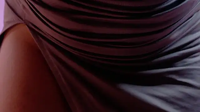 NicoleArmani online show from 12.20.25