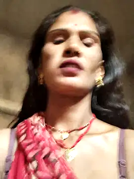 Snapshot of Love_bhabi chatting on 12.16.25 Love bhabi online show from 12.16.25