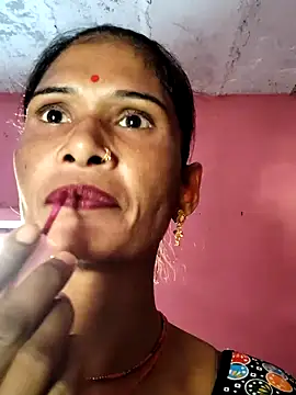 Snapshot of Love_bhabi chatting on 12.20.25 Love bhabi online show from 12.20.25