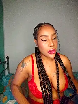 Snapshot of Queen_Amara chatting on 11.07.25 Queen Amara online show from 11.07.25