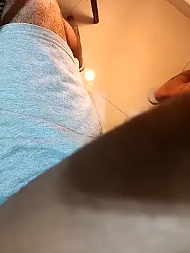 Snapshot of Gallo001 chatting on 02.02.26 Gallo001 online show from 02.02.26