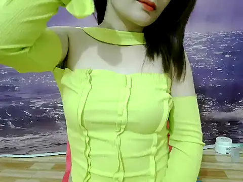 Snapshot of SuhyoCii chatting on 02.05.26 SuhyoCii online show from 02.05.26