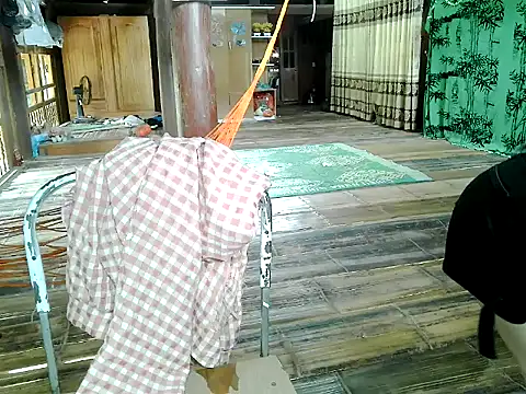 Snapshot of SuhyoCii chatting on 03.16.26 SuhyoCii online show from 03.16.26