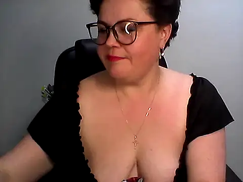 EllaLove2277 online show from 02.24.26