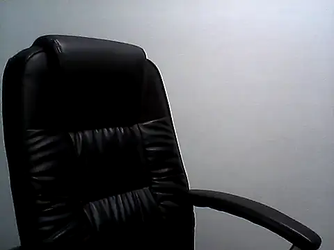 Snapshot of EllaLove2277 chatting on 05.13.26 EllaLove2277 online show from 05.13.26
