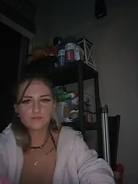 Lyra XX online show from 07.06.26