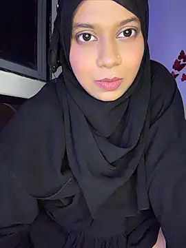 Snapshot of SpicykhalifaX chatting on 06.18.26 SpicykhalifaX online show from 06.18.26