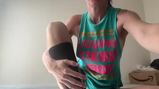 Snapshot of NurseStephania chatting on 09.26.25 NurseStephania online show from 09.26.25