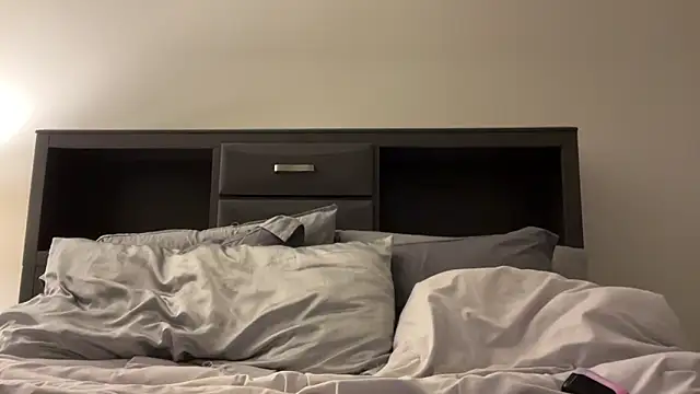 Snapshot of NurseStephania chatting on 12.14.25 NurseStephania online show from 12.14.25