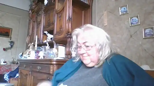 Lala-Love56 online show from 10.10.25