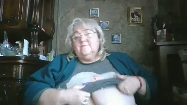 Lala-Love56 online show from 10.27.25