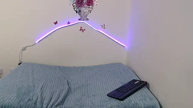 Valeryxs online show from 10.11.25