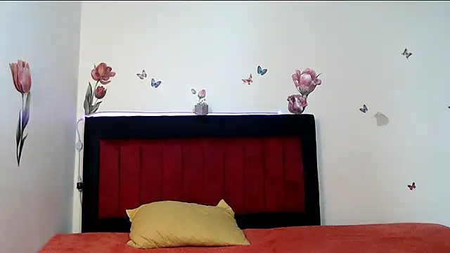 Valeryxs online show from 04.08.26