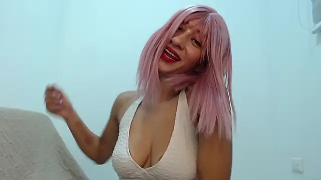 MoonScarlett online show from 05.13.26