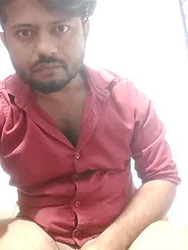 Snapshot of urhotboymeet chatting on 11.13.25 urhotboymeet online show from 11.13.25