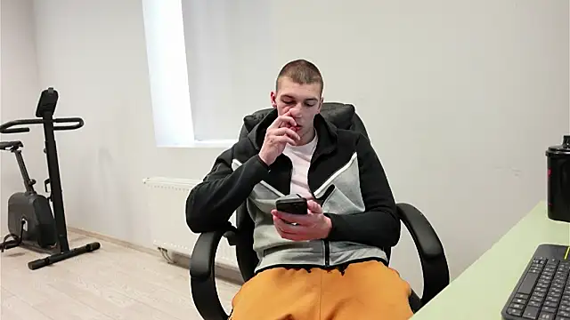 Ryan Dozer online show from 04.26.26