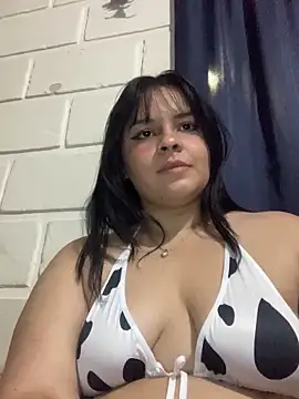 SweetKimi  online show from 10.02.25