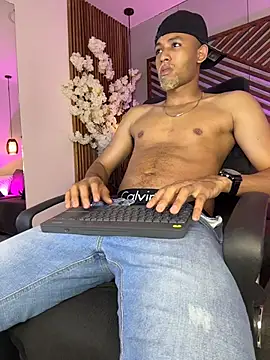 Snapshot of B_Wild chatting on 02.05.26 B Wild online show from 02.05.26