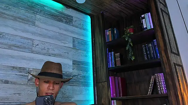 Snapshot of B_Wild chatting on 02.20.26 B Wild online show from 02.20.26