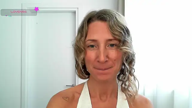 Paevoa online show from 12.19.25