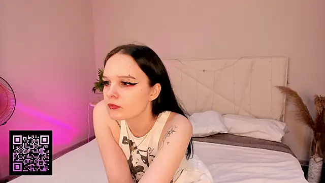 Cassies-Sandyy online show from 10.23.25