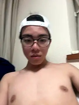 Snapshot of gagsjj chatting on 09.17.25 gagsjj online show from 09.17.25