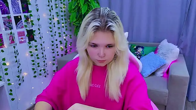 EmillyRogers online show from 09.20.25