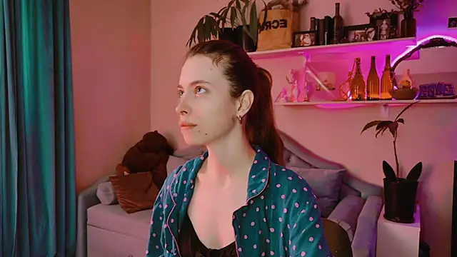 Snapshot of Yoka_paradoXXX chatting on 06.21.26 Yoka paradoXXX online show from 06.21.26
