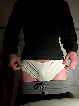 Jamilo young online show from 09.30.25