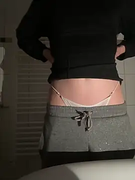 Jamilo young online show from 10.01.25