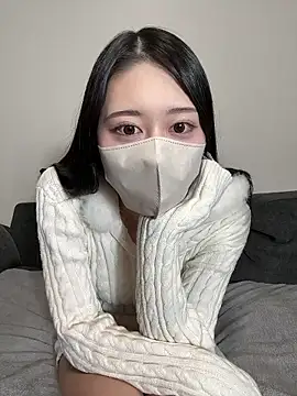 Snapshot of sirochan_ chatting on 02.17.26 sirochan online show from 02.17.26